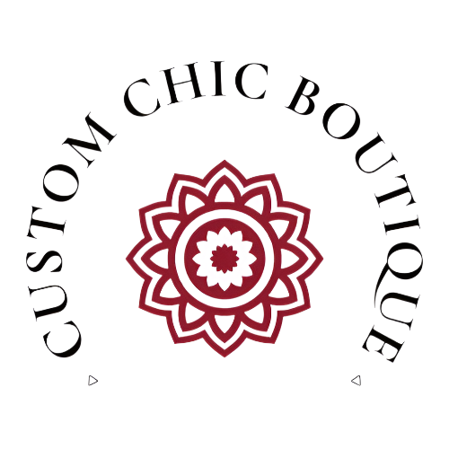 Custom Chic Boutique logo